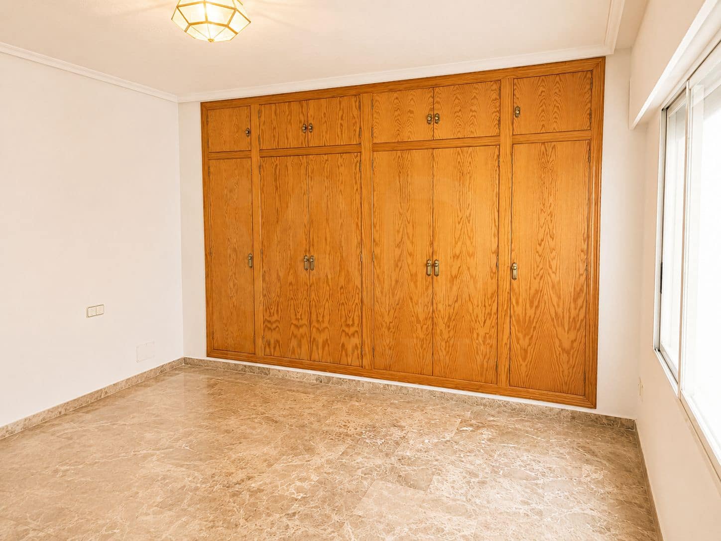 4 camera da letto Appartamento in vendita in Elda con garage - 228.900 € (Rif: 9987418)