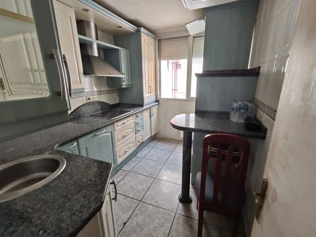 3 sovrum Lägenhet till salu i Valladolid stad - 143 900 € (Ref: 9987421)