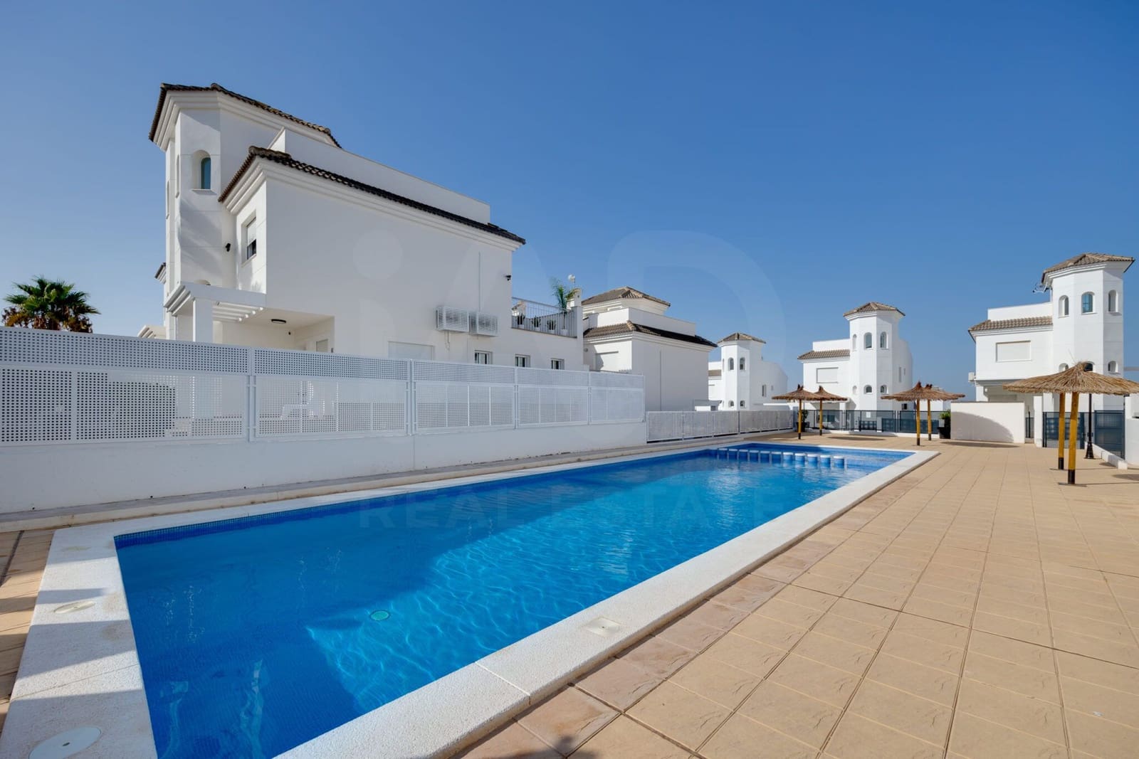 3 soverom Villa til salgs i San Fulgencio med svømmebasseng - € 280 000 (Ref: 9987422)