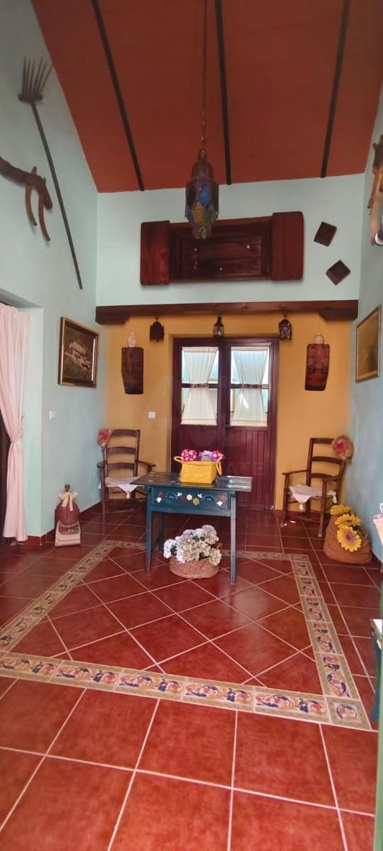 3 soverom Finca/Herregård til salgs i Ecija med svømmebasseng - € 800 000 (Ref: 9987426)