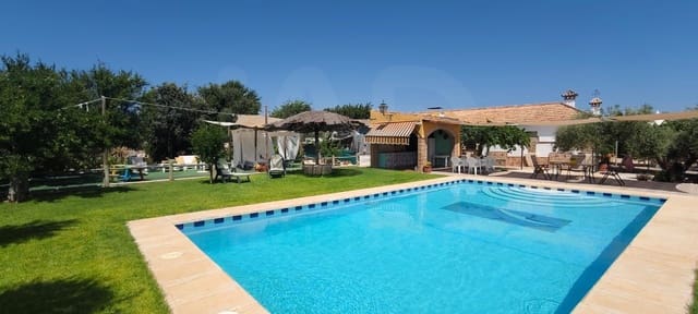 3 soverom Finca/Herregård til salgs i Ecija med svømmebasseng - € 800 000 (Ref: 9987426)