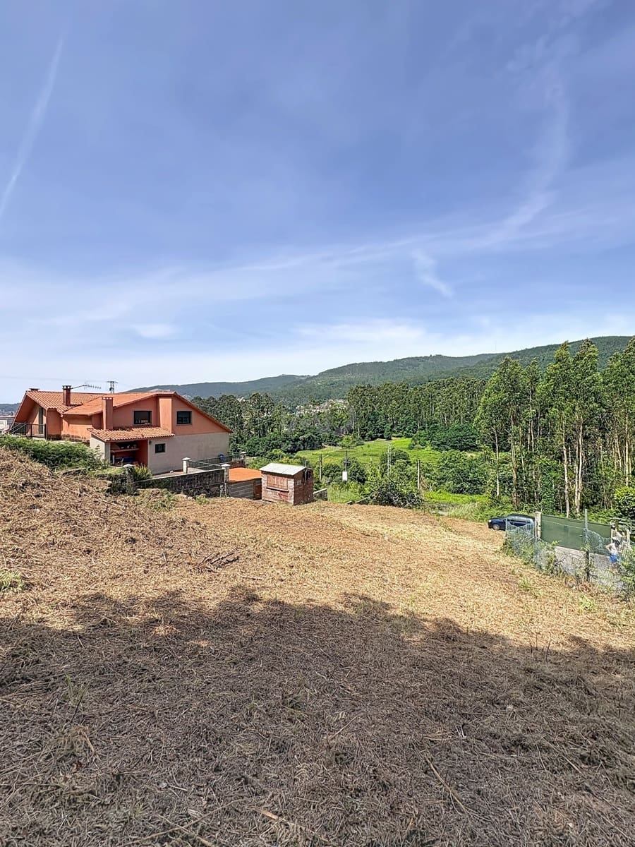 Grond te koop in Pontevedra stad - € 65.000 (Ref: 9987428)