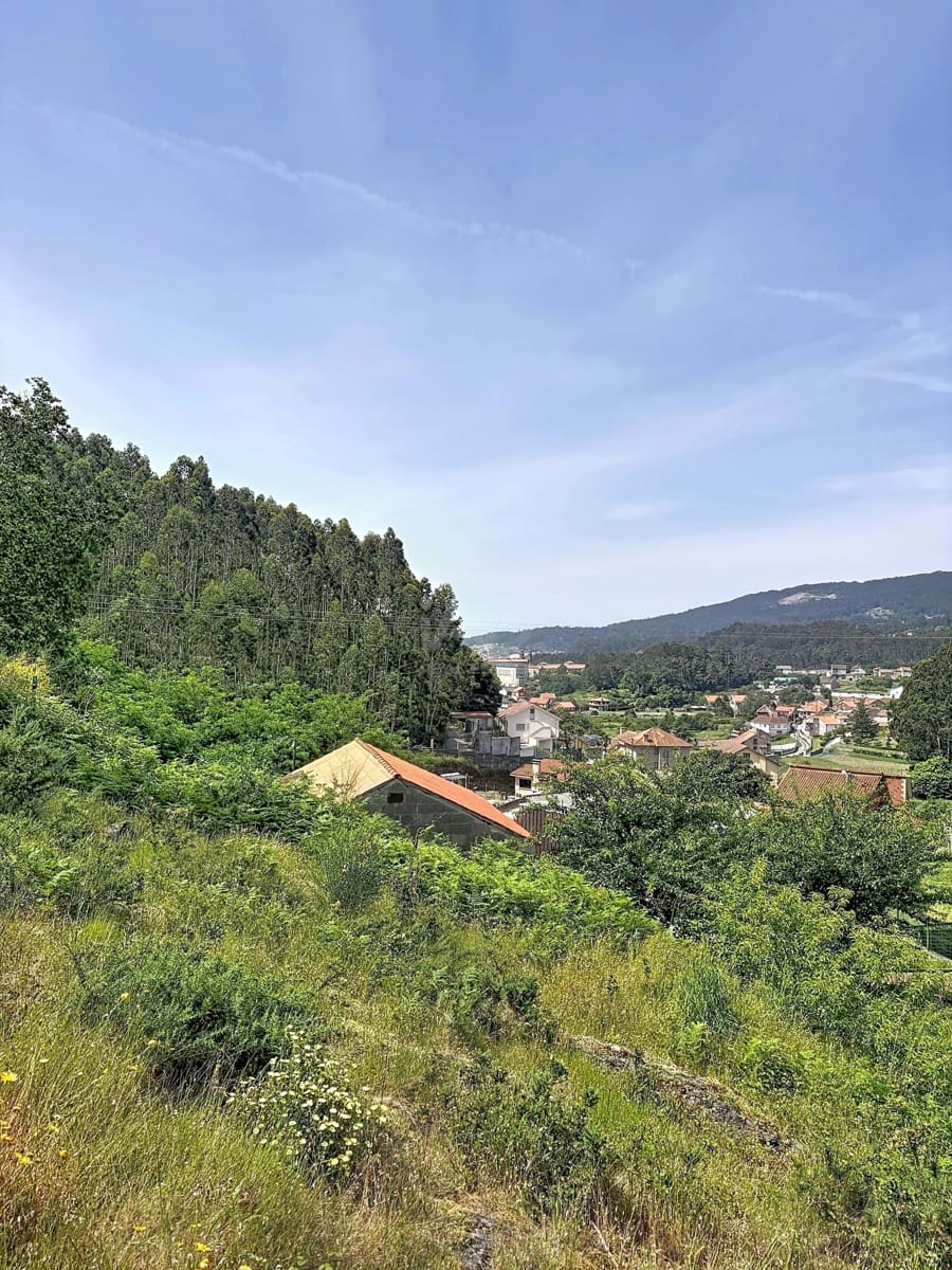 Grond te koop in Pontevedra stad - € 65.000 (Ref: 9987428)