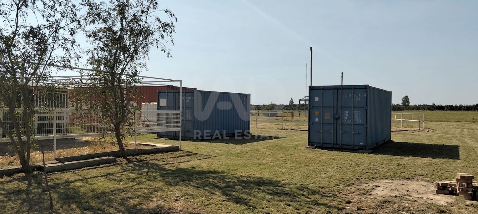 Mark till salu i Sevilla stad - 266 000 € (Ref: 9987430)