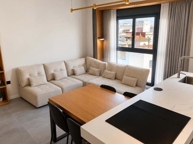 3 slaapkamer Penthouse te koop in Cruz Roja, Capuchinos, Sevilla stad met zwembad garage - € 725.000 (Ref: 9987433)