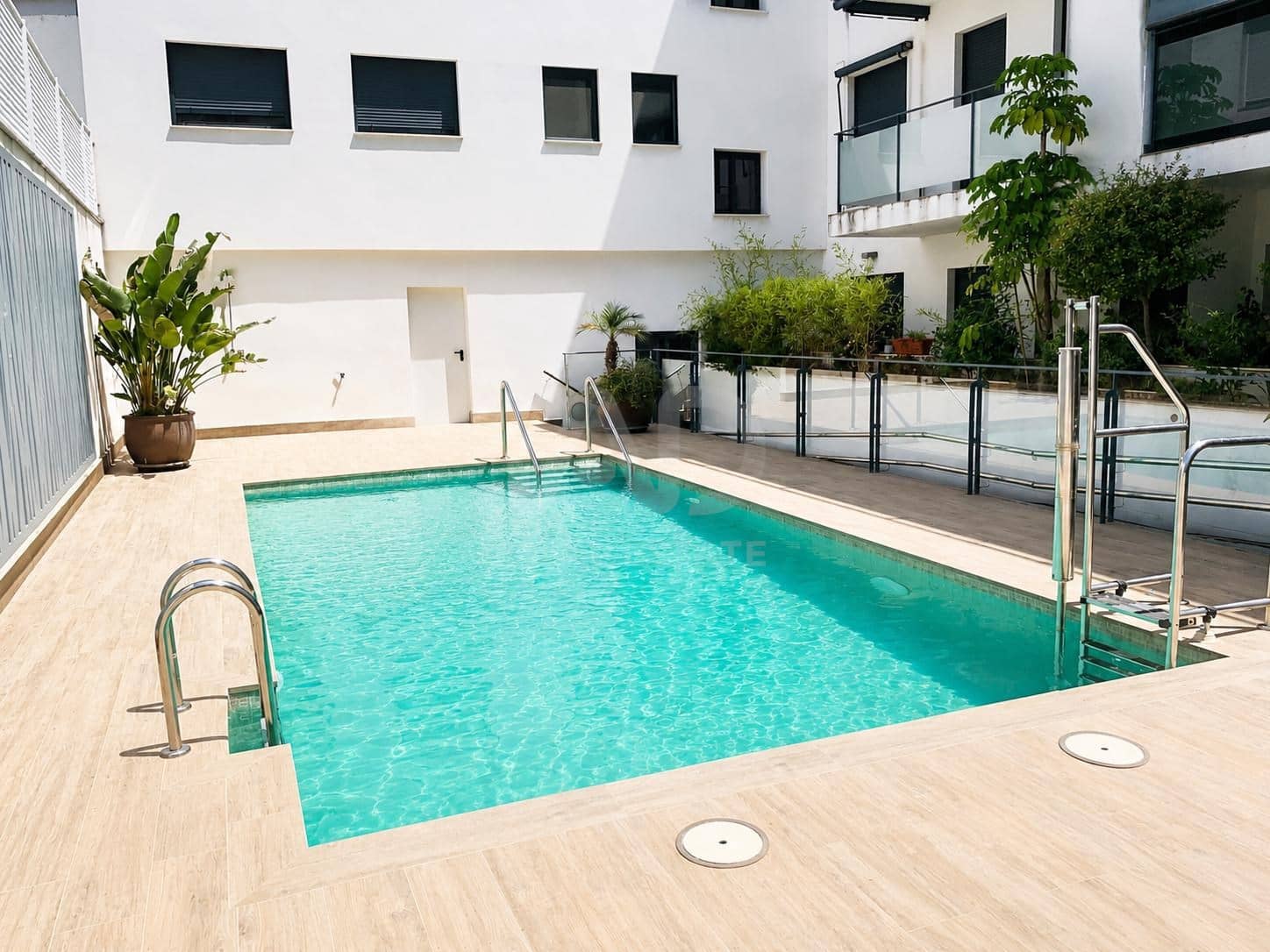 3 slaapkamer Penthouse te koop in Sevilla stad met zwembad garage - € 725.000 (Ref: 9987433)