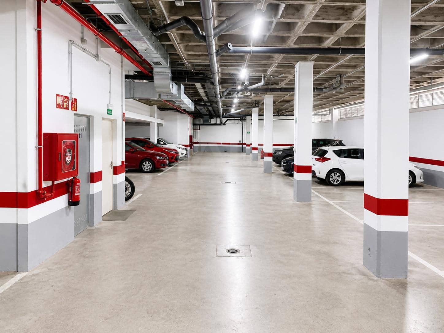 3 slaapkamer Penthouse te koop in Sevilla stad met zwembad garage - € 725.000 (Ref: 9987433)