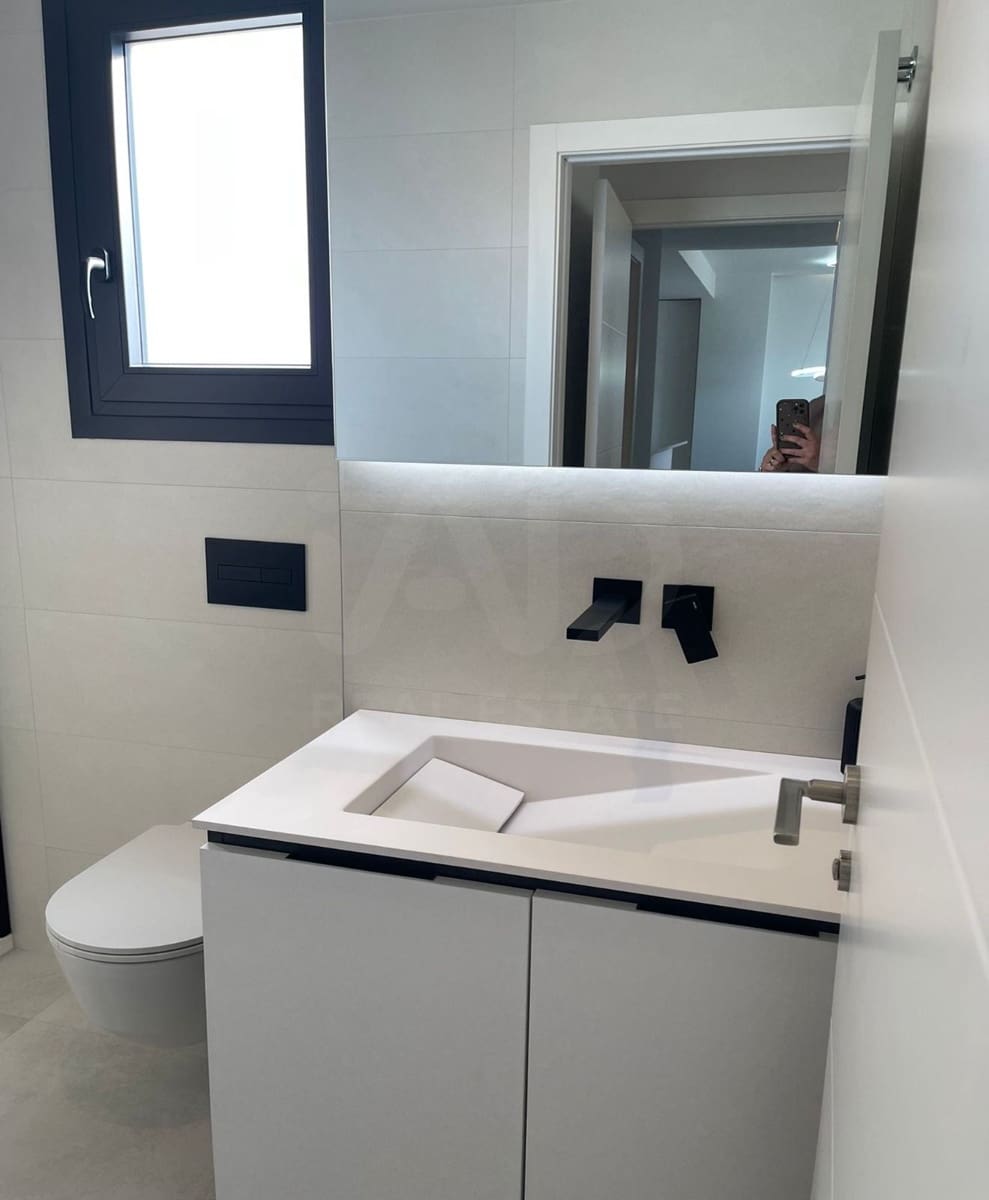 3 makuuhuone Kattohuoneisto myytävänä paikassa Alicante kaupunki mukana uima-altaan - 625 000 € (Ref: 9987436)
