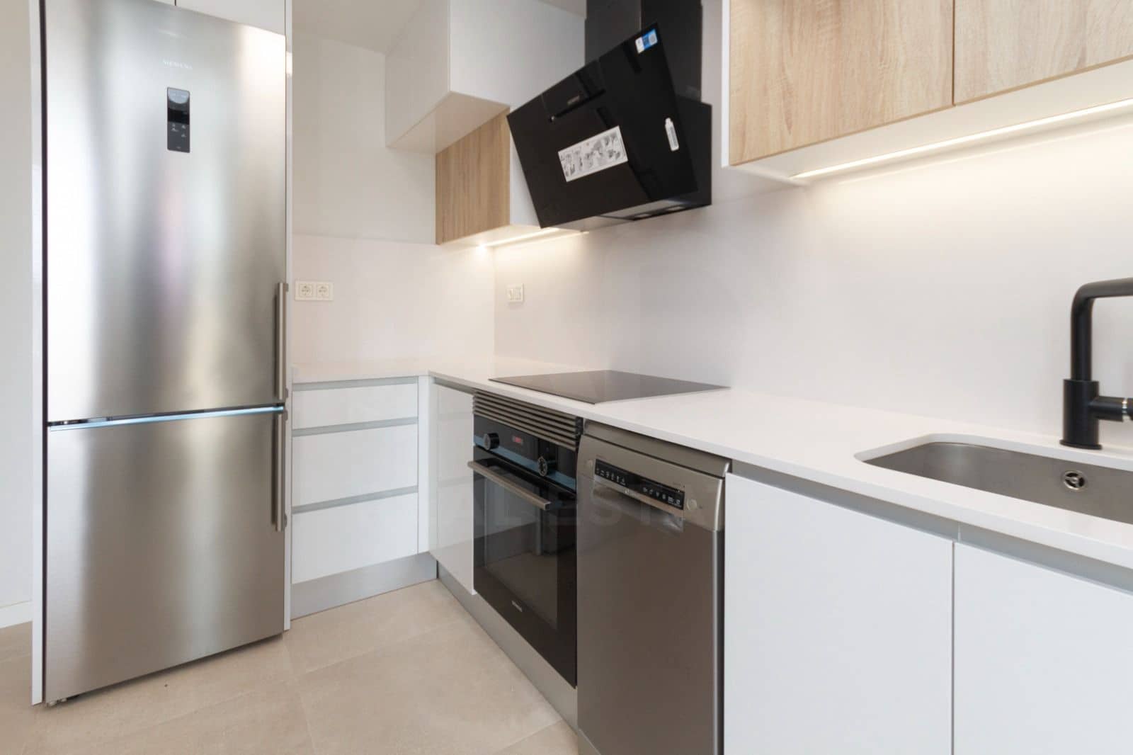 3 makuuhuone Kattohuoneisto myytävänä paikassa Alicante kaupunki mukana uima-altaan - 625 000 € (Ref: 9987436)