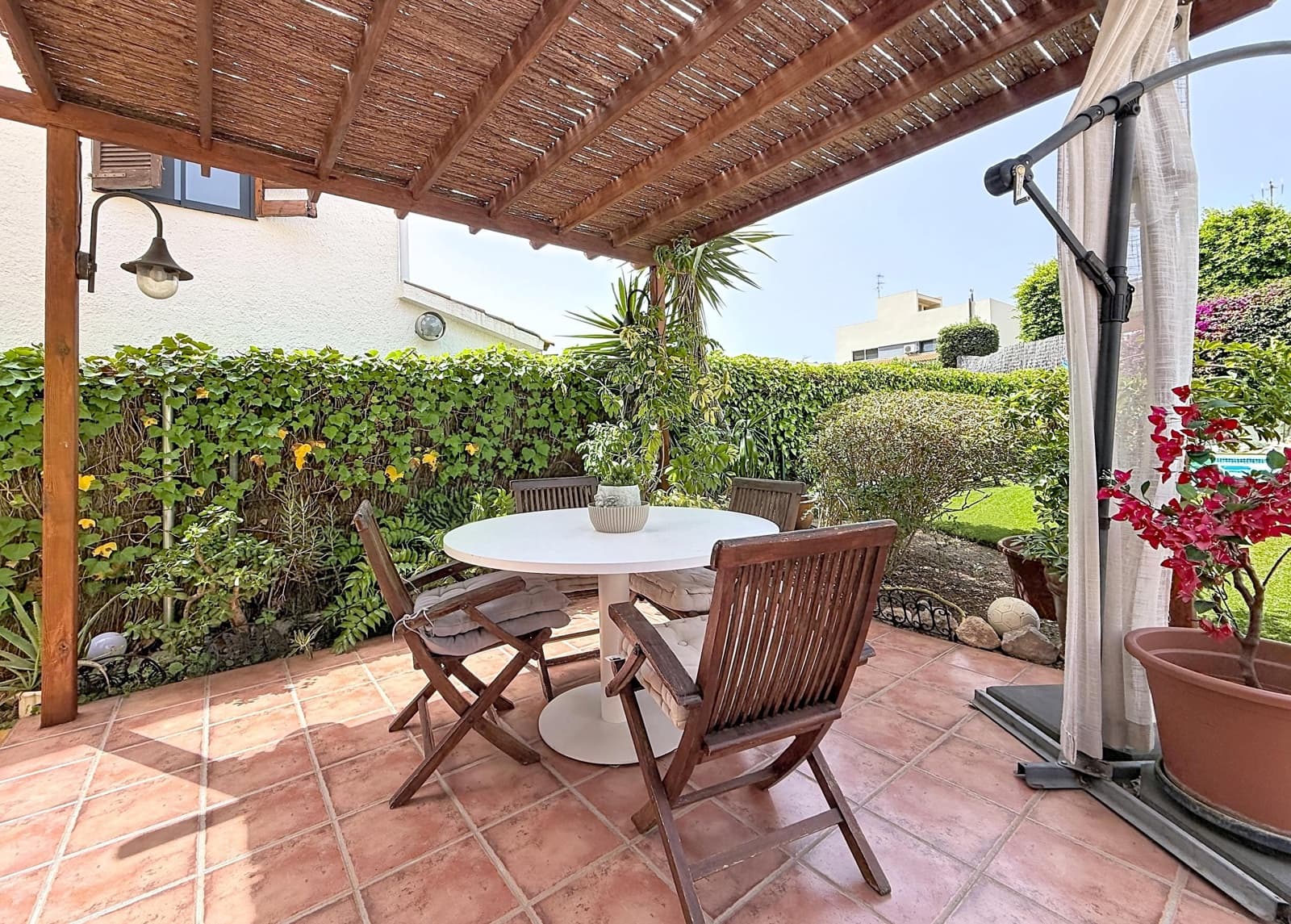 5 Zimmer Haus zu verkaufen in Barcelona Stadt - 645.000 € (Ref: 9987437)
