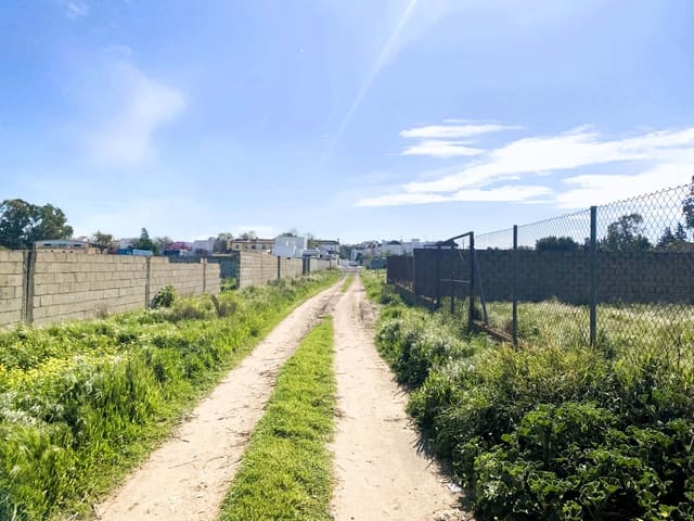 Grond te koop in Cádiz stad - € 95.000 (Ref: 9987439)