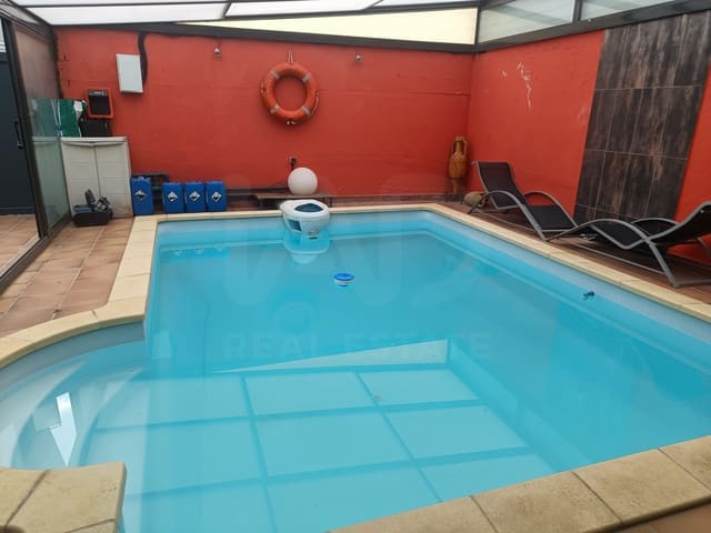 Apartamento de 4 habitaciones en Sant Quirze del Vallès en venta con piscina garaje - 485.000 € (Ref: 9987443)
