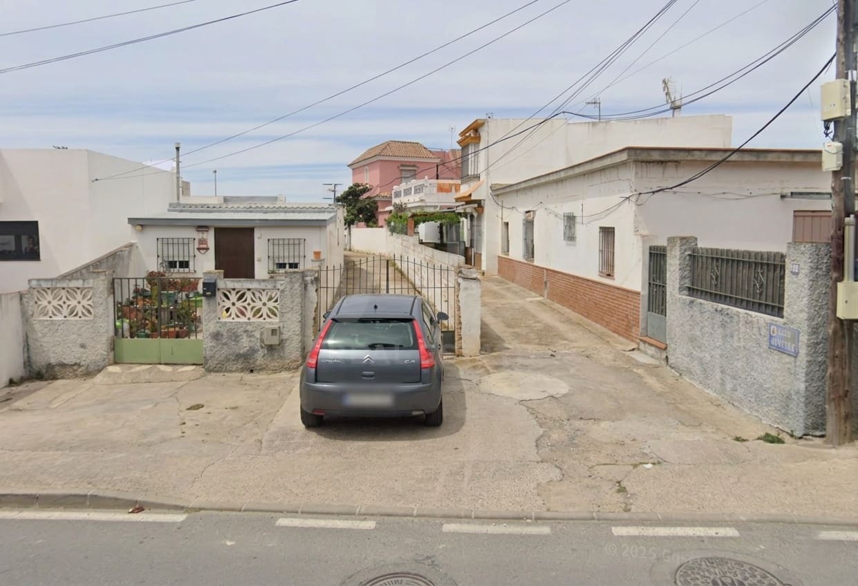 Byggegrund til salg i Cadiz by - € 149.900 (Ref: 9987444)