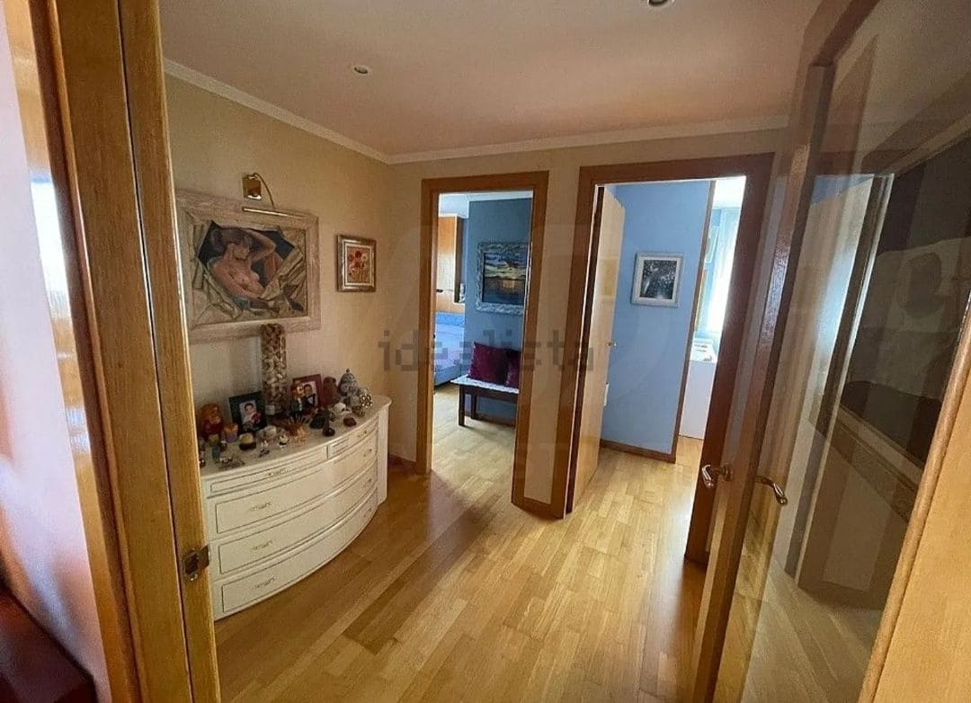 Apartamento de 4 habitaciones en Sant Feliu de Llobregat en venta con piscina - 819.000 € (Ref: 9987445)
