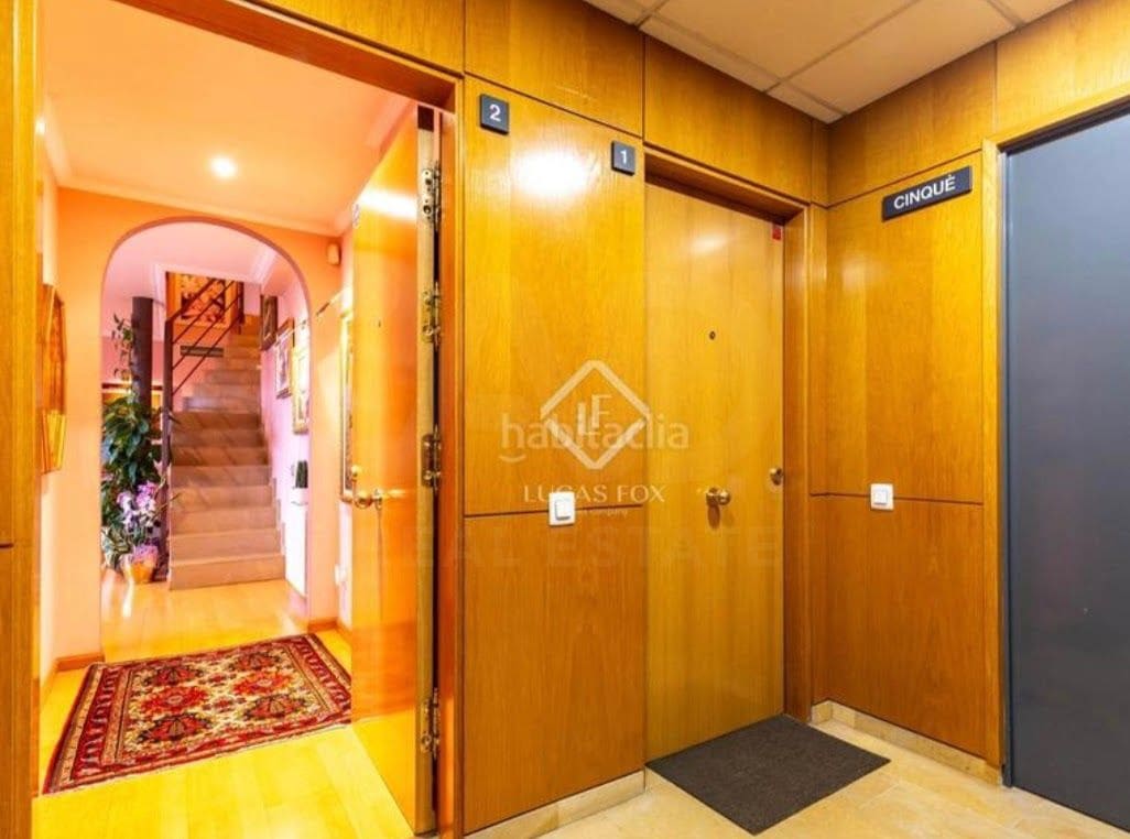 Apartamento de 4 habitaciones en Sant Feliu de Llobregat en venta con piscina - 819.000 € (Ref: 9987445)