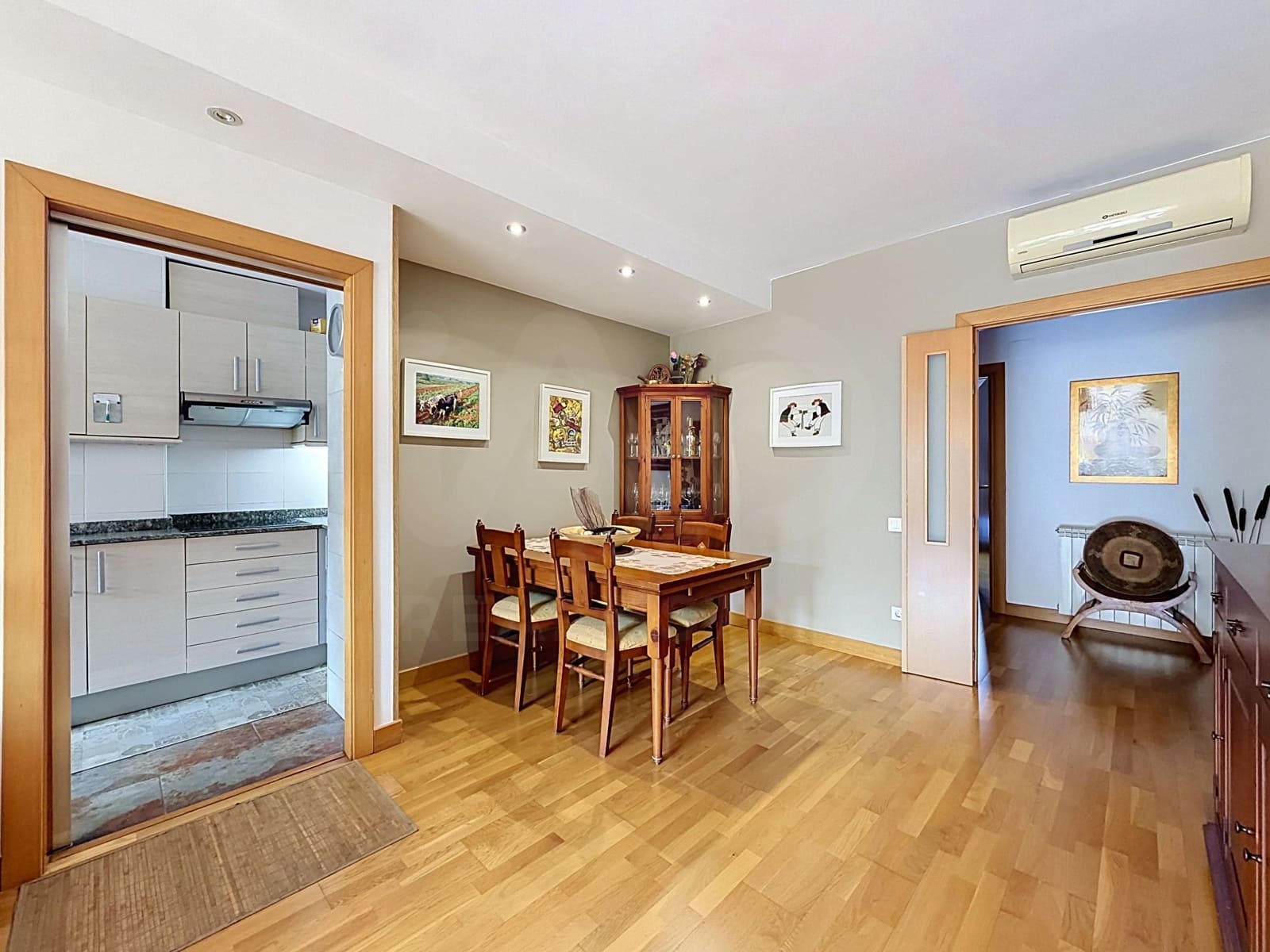 3 camera da letto Appartamento in vendita in Barcelona citta - 350.000 € (Rif: 9987448)