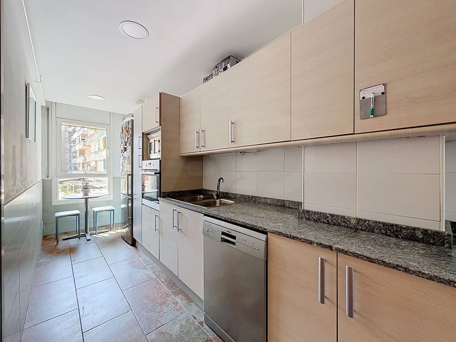3 camera da letto Appartamento in vendita in Barcelona citta - 350.000 € (Rif: 9987448)