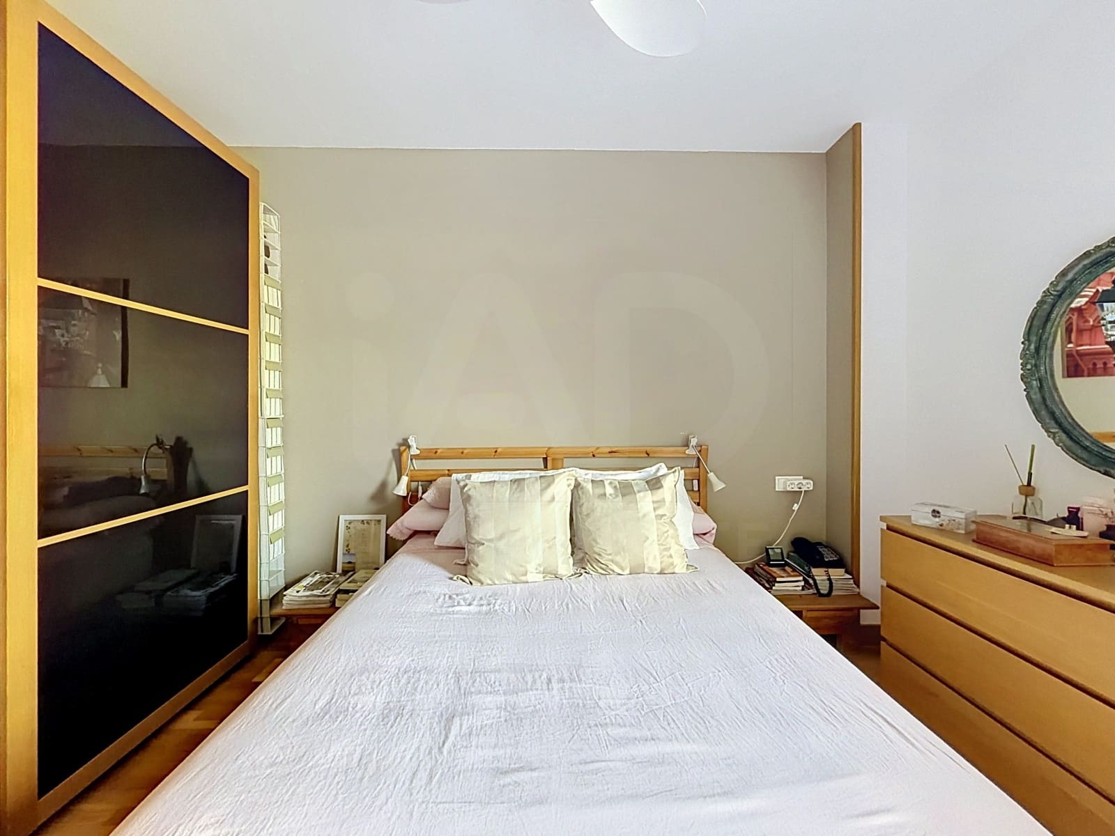 3 camera da letto Appartamento in vendita in Barcelona citta - 350.000 € (Rif: 9987448)