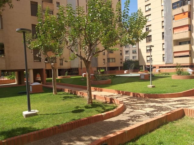 5 soveværelse Lejlighed til salg i Castelló de la Plana med swimmingpool garage - € 484.000 (Ref: 9987449)