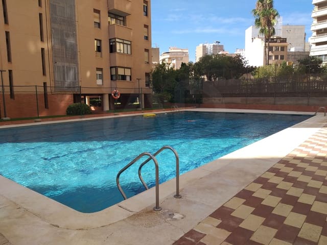 5 soveværelse Lejlighed til salg i Castelló de la Plana med swimmingpool garage - € 484.000 (Ref: 9987449)
