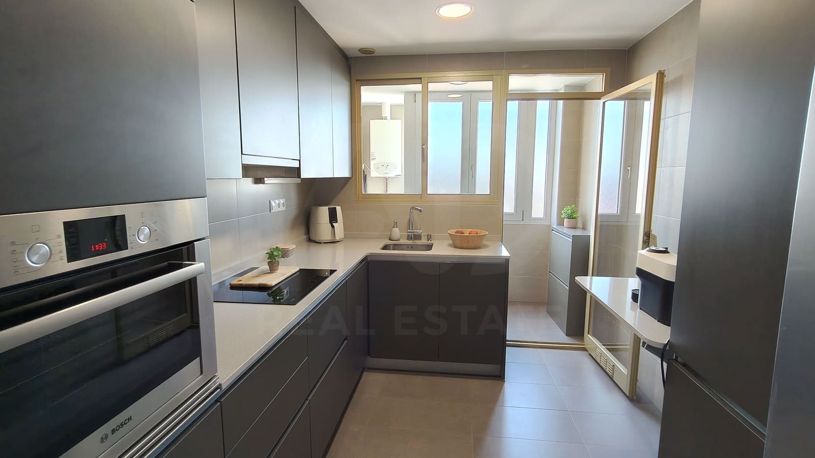 3 soverom Penthouse til salgs i Castello de la Plana - € 275 000 (Ref: 9987450)
