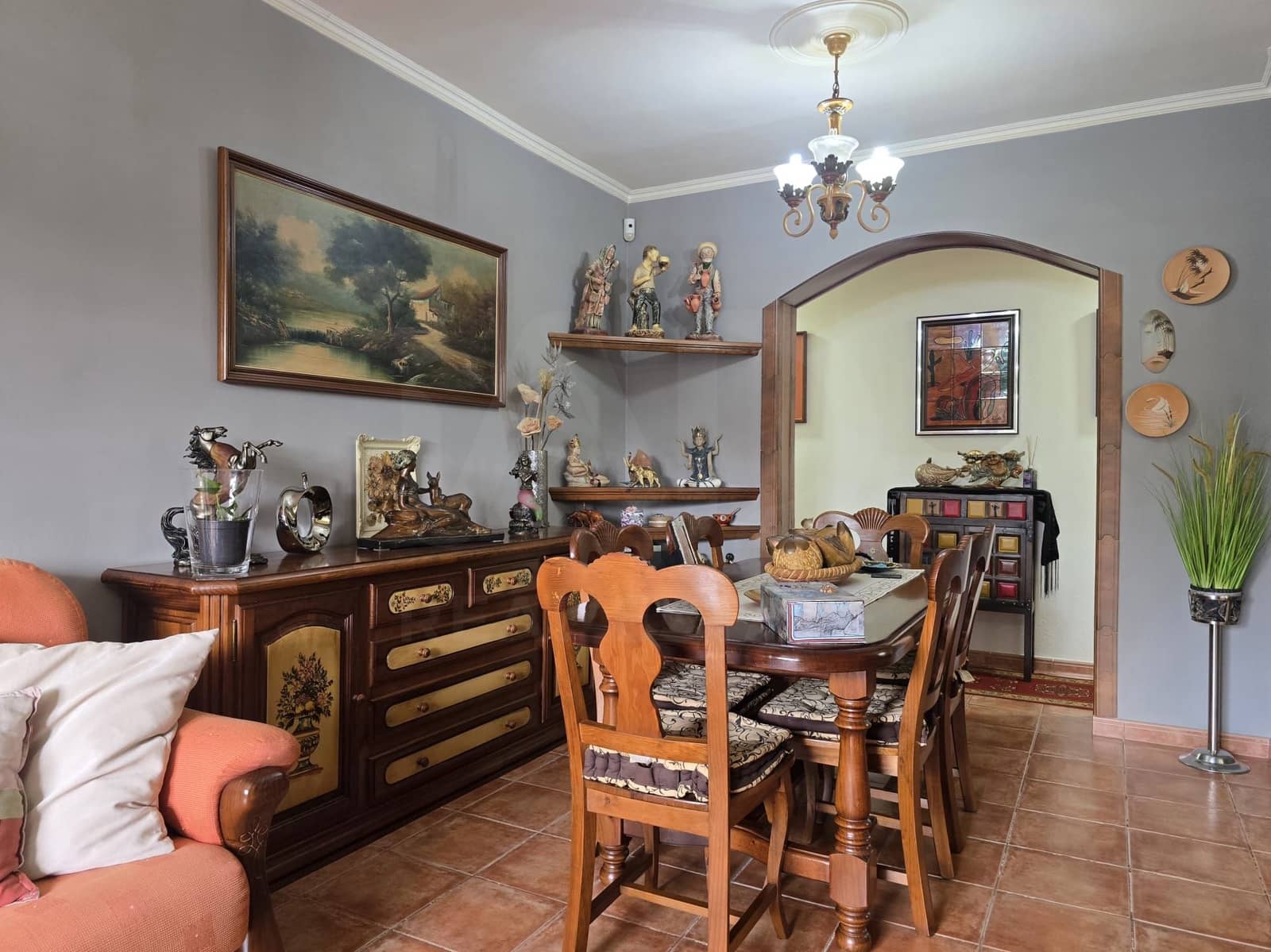 4 camera da letto Villa in vendita in Barcelona citta con garage - 290.000 € (Rif: 9987453)