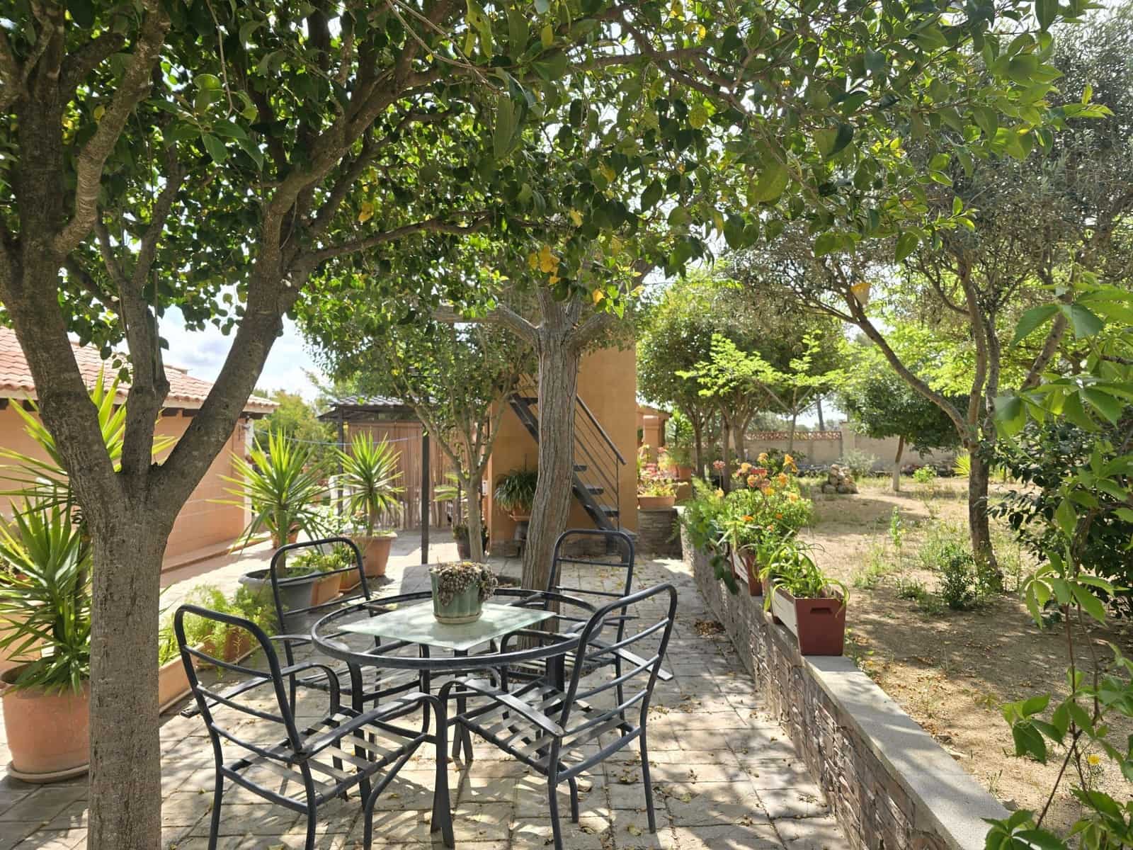4 camera da letto Villa in vendita in Barcelona citta con garage - 290.000 € (Rif: 9987453)