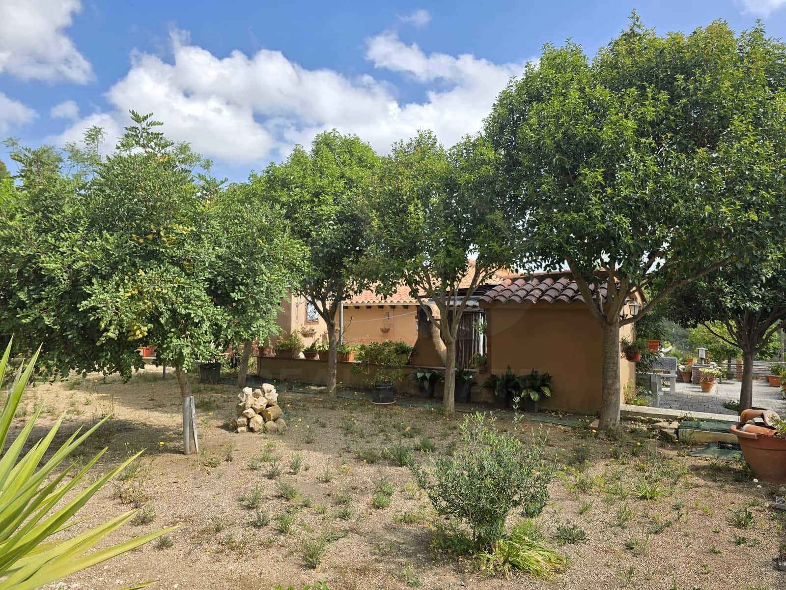 4 camera da letto Villa in vendita in Barcelona citta con garage - 290.000 € (Rif: 9987453)