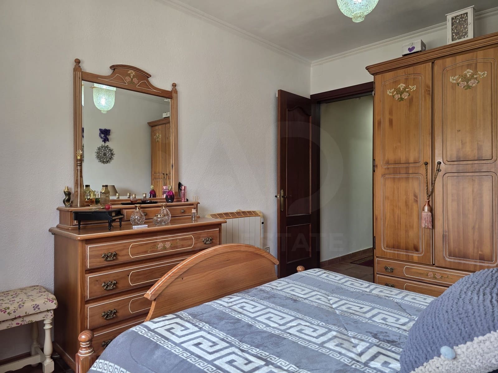4 camera da letto Villa in vendita in Barcelona citta con garage - 290.000 € (Rif: 9987453)