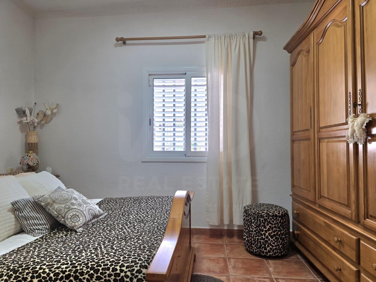 4 camera da letto Villa in vendita in Barcelona citta con garage - 290.000 € (Rif: 9987453)