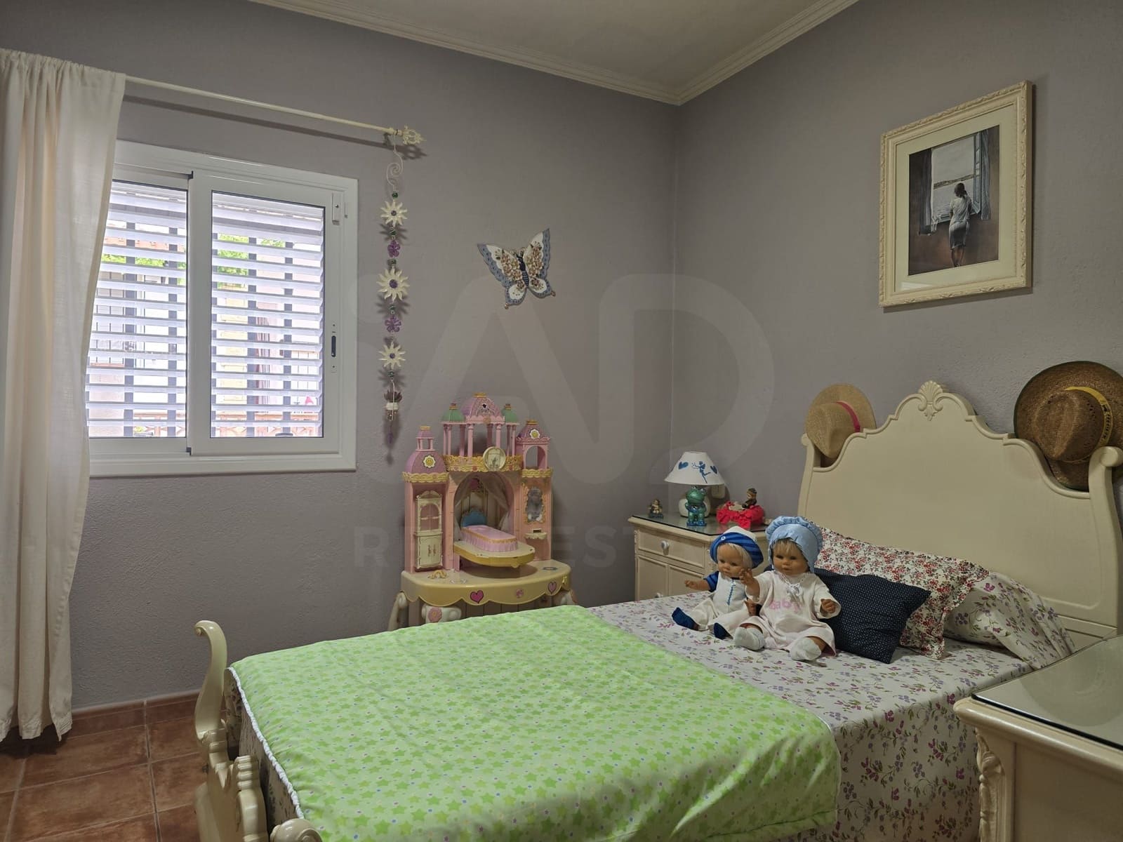 4 camera da letto Villa in vendita in Barcelona citta con garage - 290.000 € (Rif: 9987453)