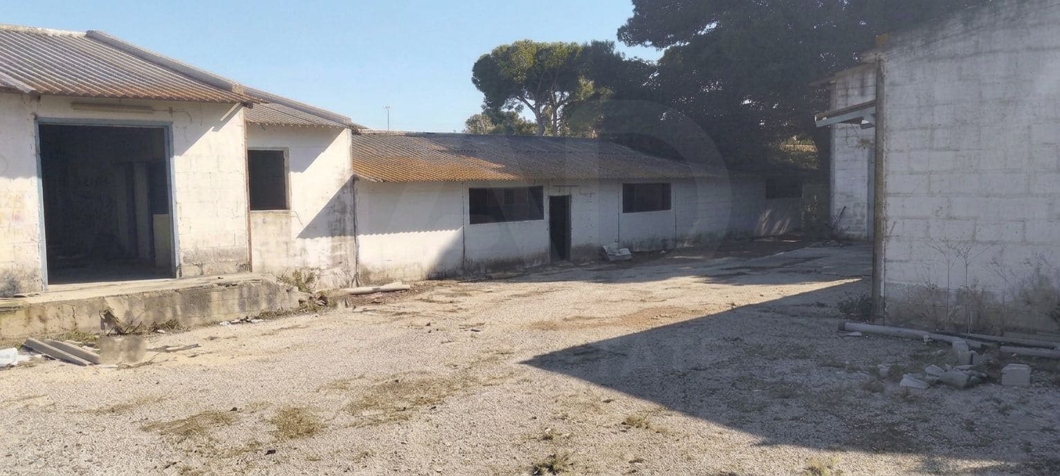 Grond te koop in Cadiz stad - € 300.000 (Ref: 9987454)