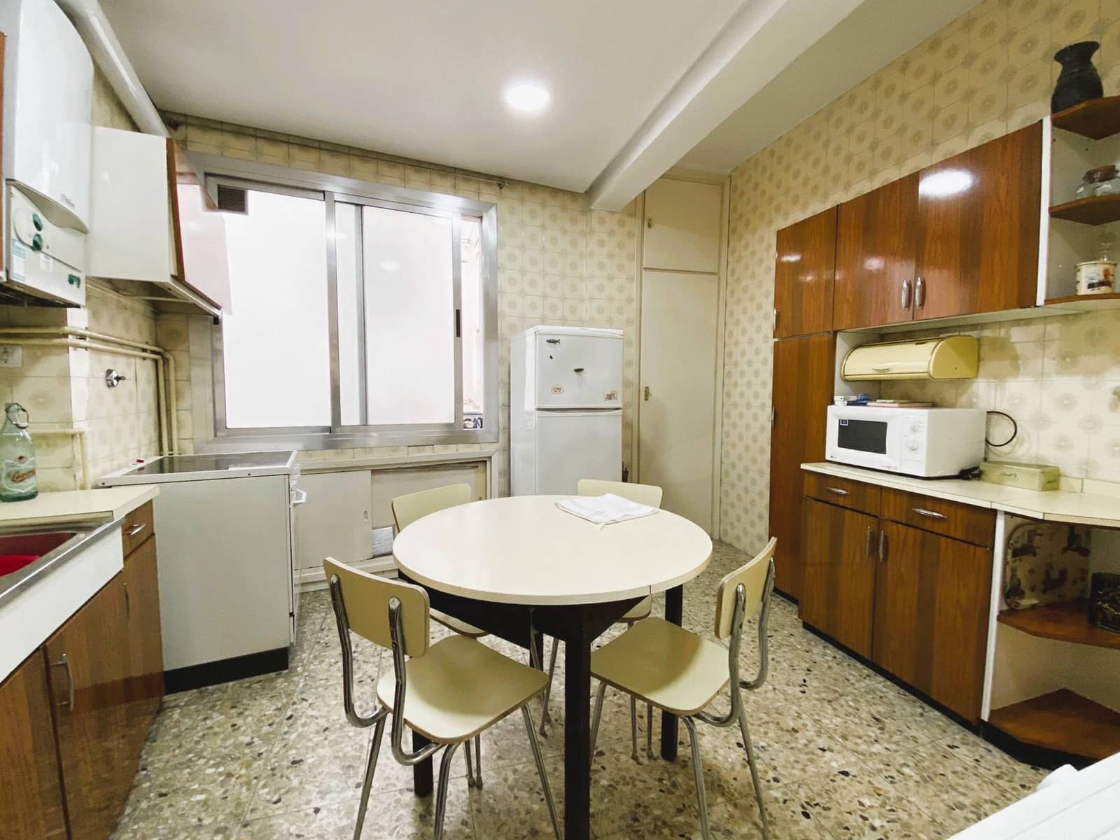Apartamento de 3 habitaciones en Madrid ciudad en venta - 740.000 € (Ref: 9987456)
