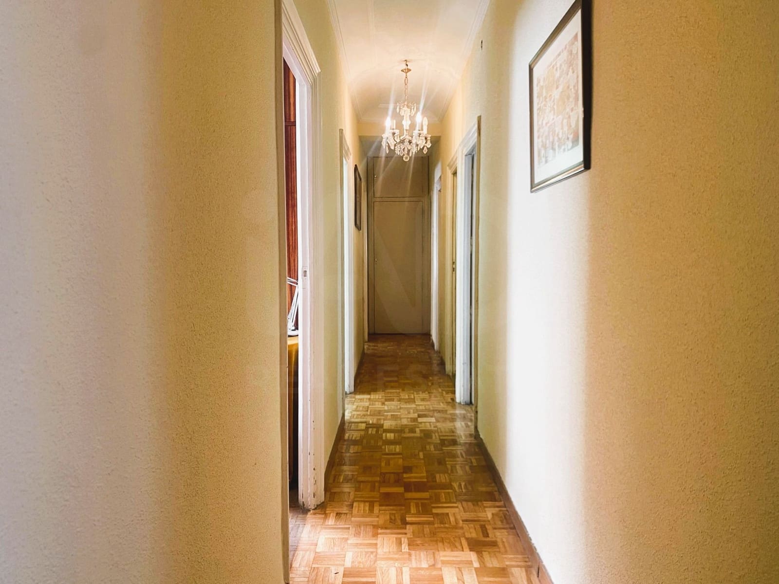 Apartamento de 3 habitaciones en Madrid ciudad en venta - 740.000 € (Ref: 9987456)