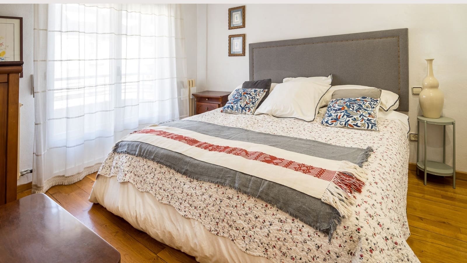 4 chambre Villa/Maison Mitoyenne à vendre à Arnedo avec piscine garage - 425 000 € (Ref: 9987459)