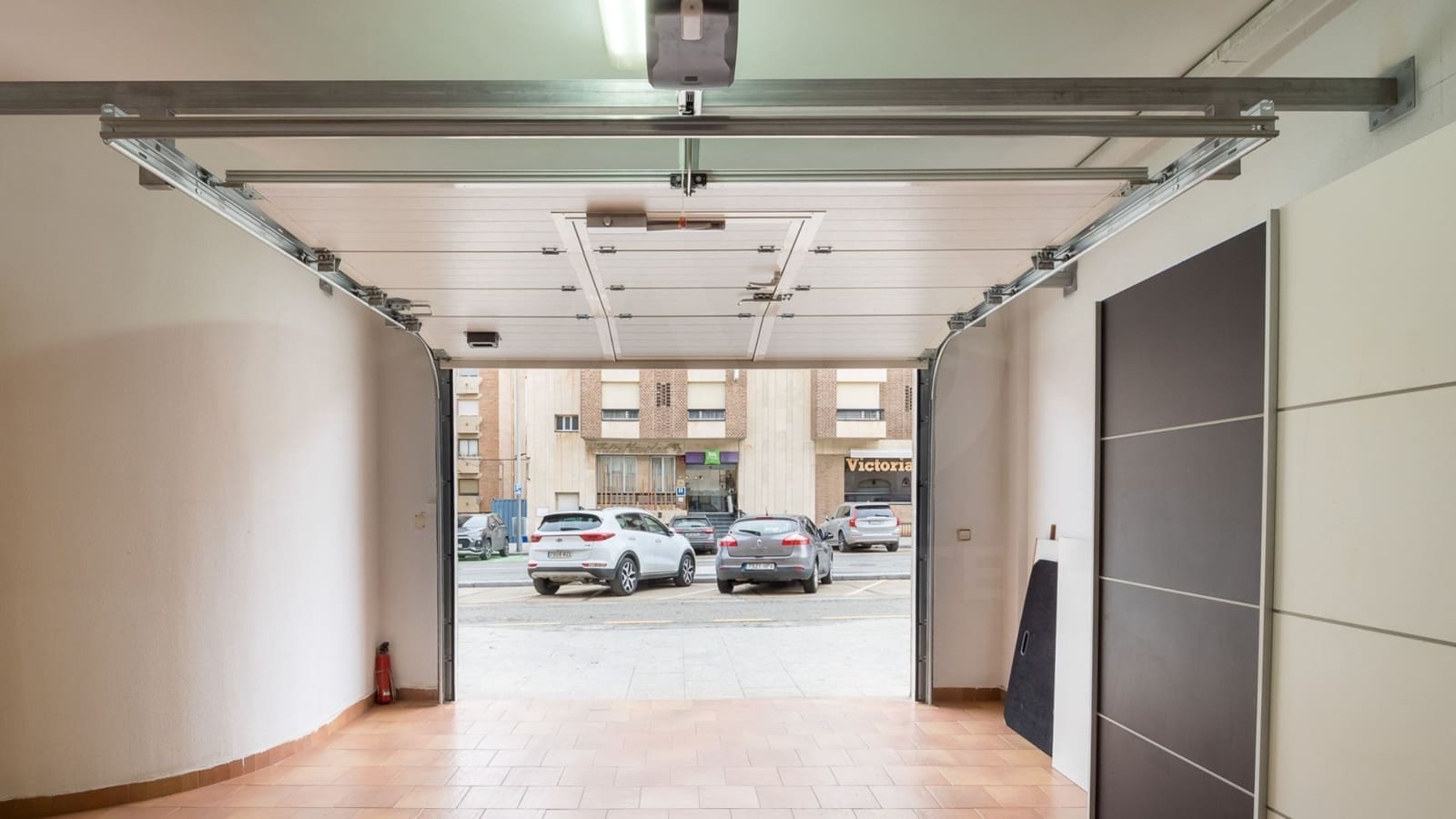 4 chambre Villa/Maison Mitoyenne à vendre à Arnedo avec piscine garage - 425 000 € (Ref: 9987459)