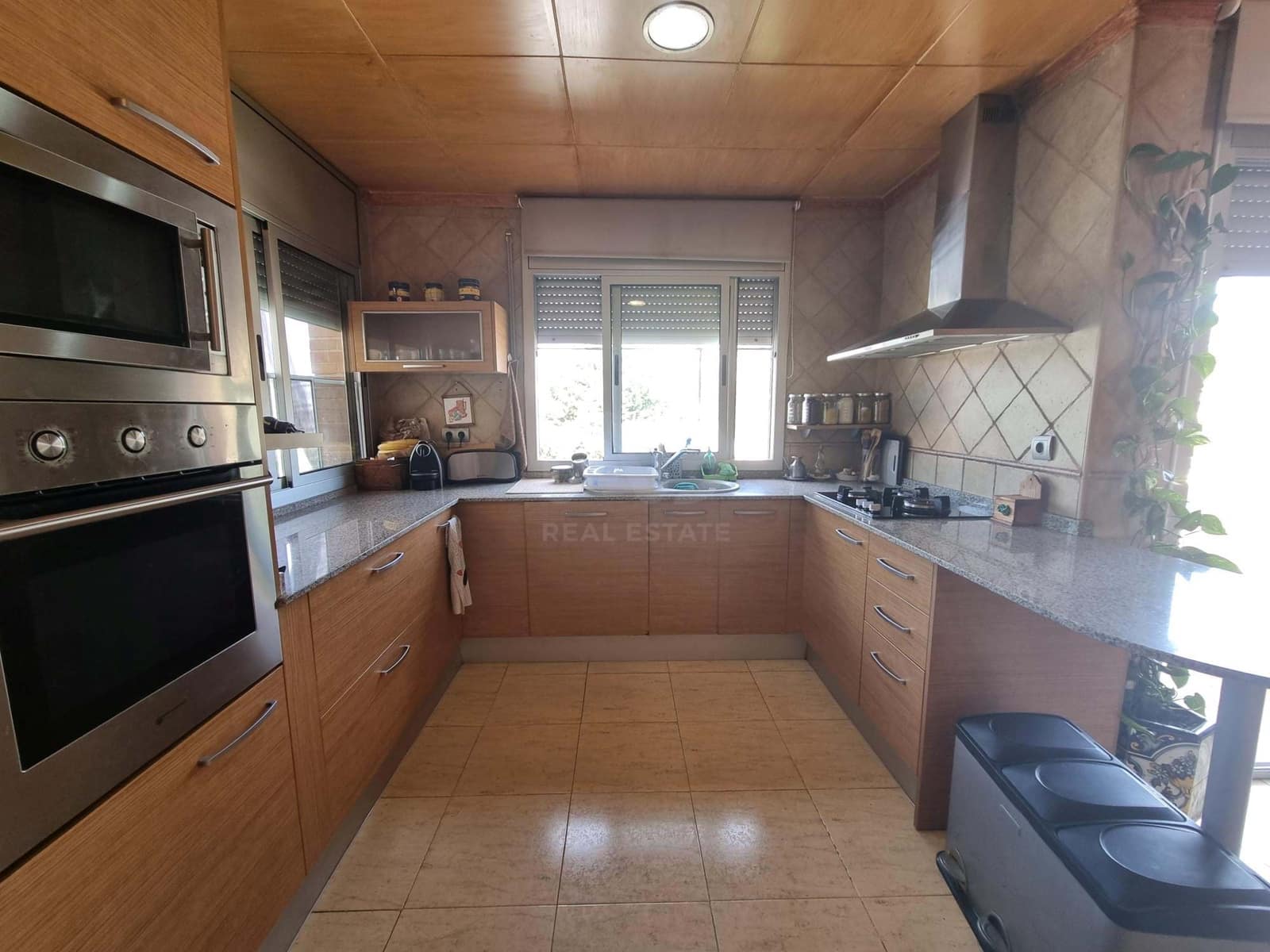 6 camera da letto Casa in vendita in Tarragona citta con garage - 350.000 € (Rif: 9987462)