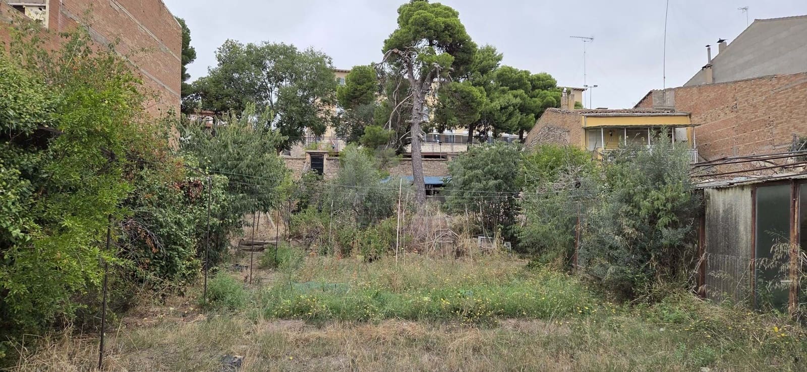 Tomt till salu i Lleida stad - 219 900 € (Ref: 9987463)