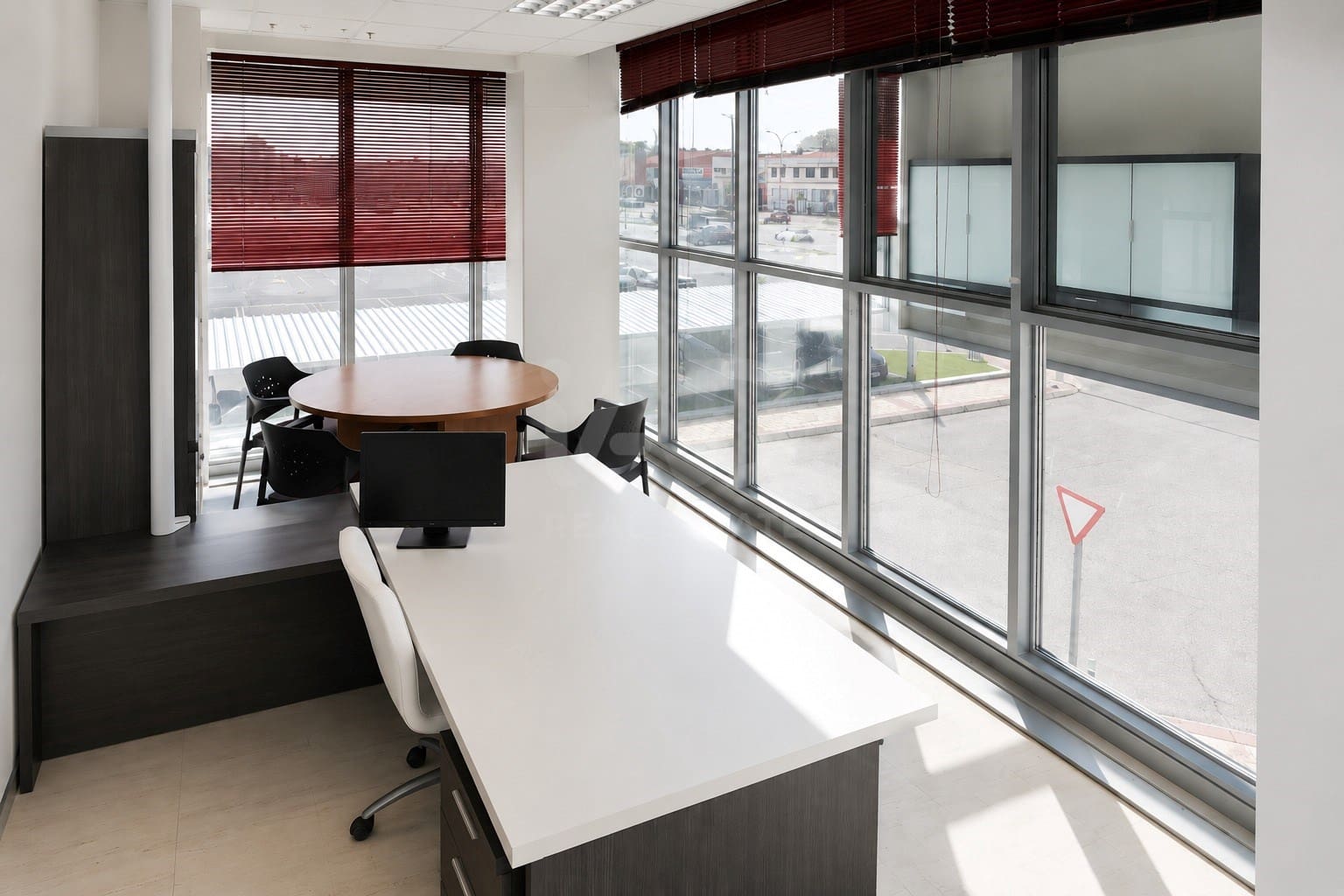 Erhverv til salg i Valladolid by - € 650.000 (Ref: 9987466)