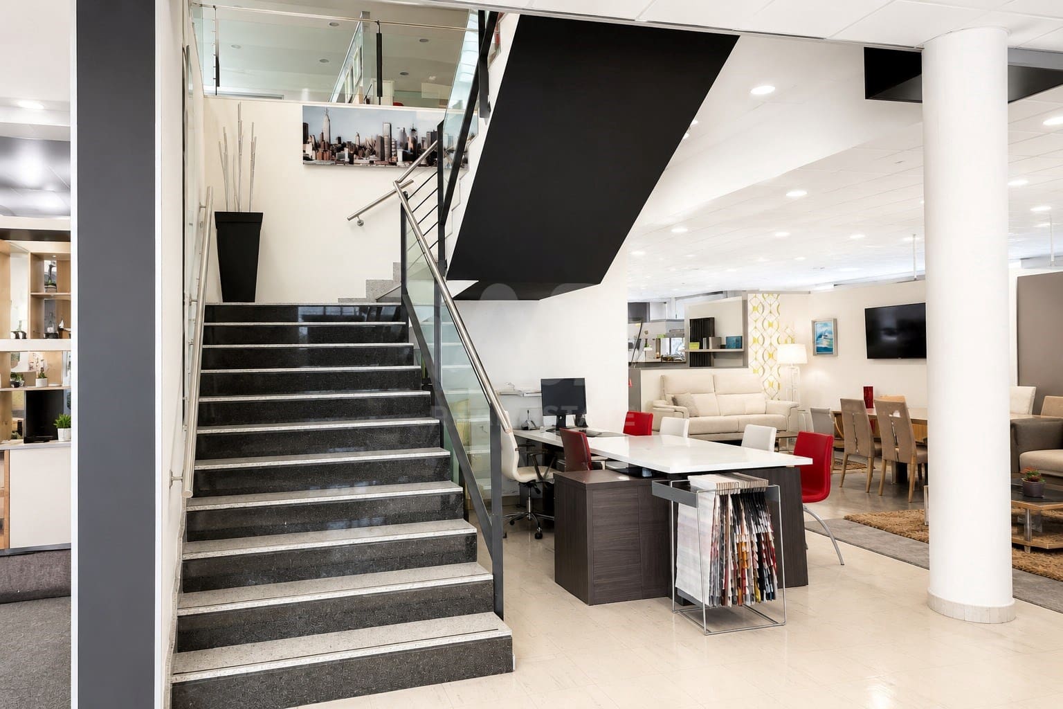 Erhverv til salg i Valladolid by - € 650.000 (Ref: 9987466)