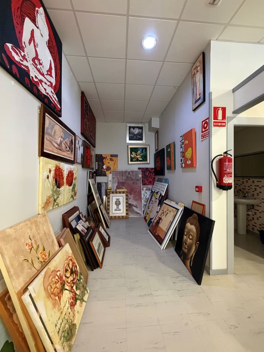 Erhverv til salg i Valladolid by - € 650.000 (Ref: 9987466)