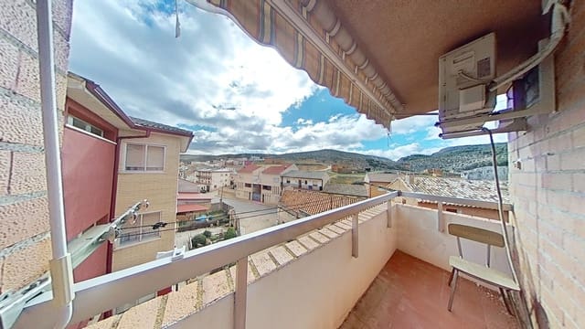 3 chambre Appartement à vendre à Saragosse ville - 39 000 € (Ref: 9987468)