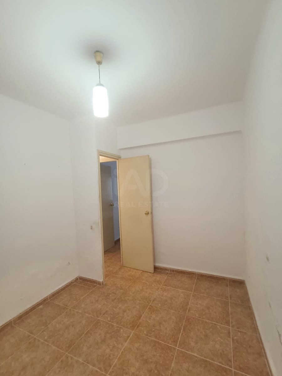 4 sypialnia Apartament na sprzedaż w L'Ametlla de Mar - 150 000 € (Ref: 9987469)