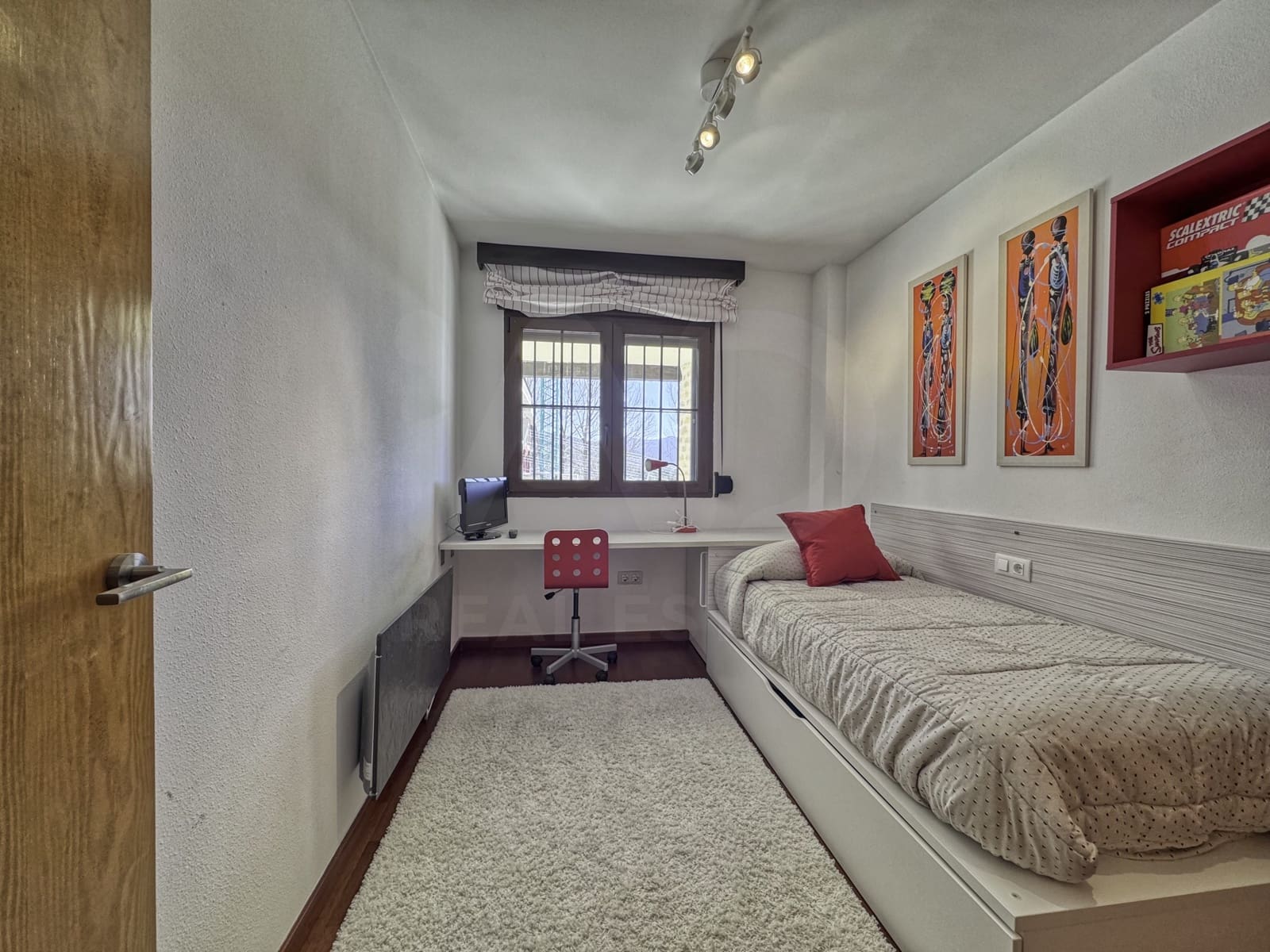 2 quarto Apartamento para venda em Teruel cidade com garagem - 177 000 € (Ref: 9987470)