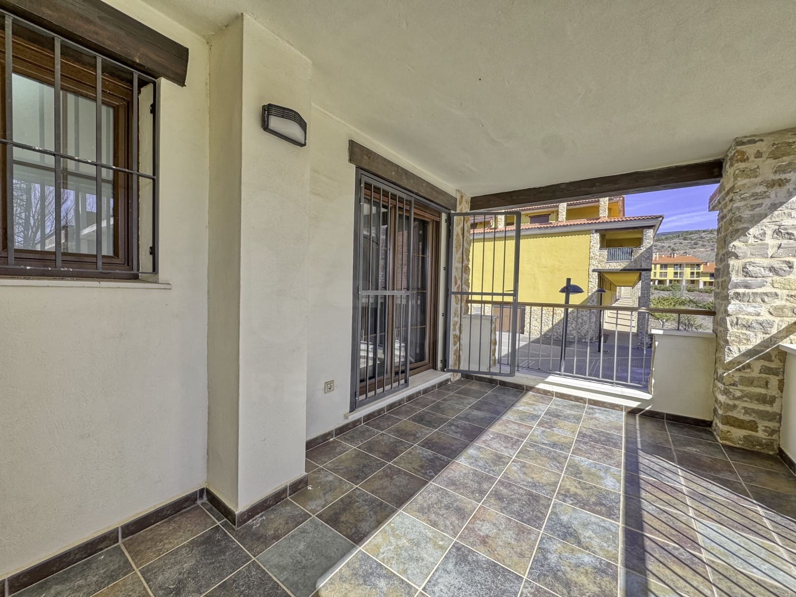 2 quarto Apartamento para venda em Teruel cidade com garagem - 177 000 € (Ref: 9987470)