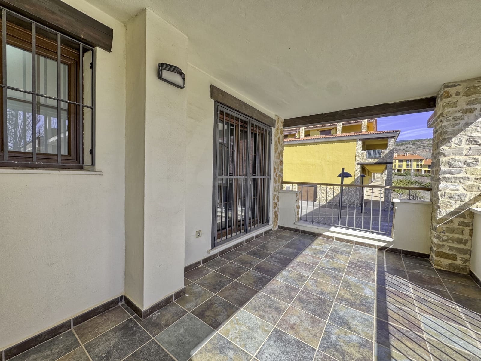 2 quarto Apartamento para venda em Teruel cidade com garagem - 177 000 € (Ref: 9987470)