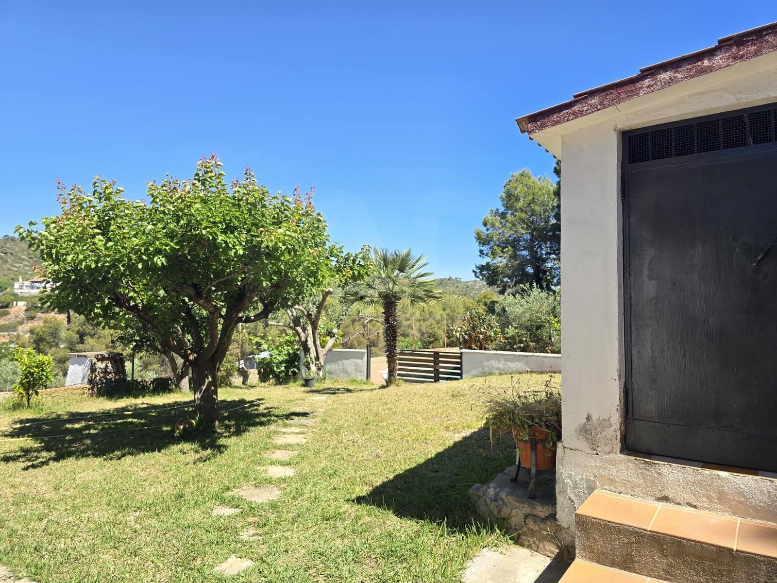 5 bedroom Villa for sale in Tarragona city with pool - € 329,000 (Ref: 9987471)