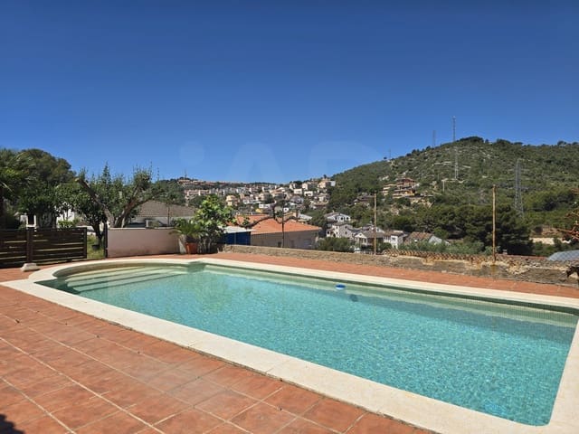Chalet de 5 habitaciones en Segur de Calafell, Calafell en venta con piscina - 329.000 € (Ref: 9987471)