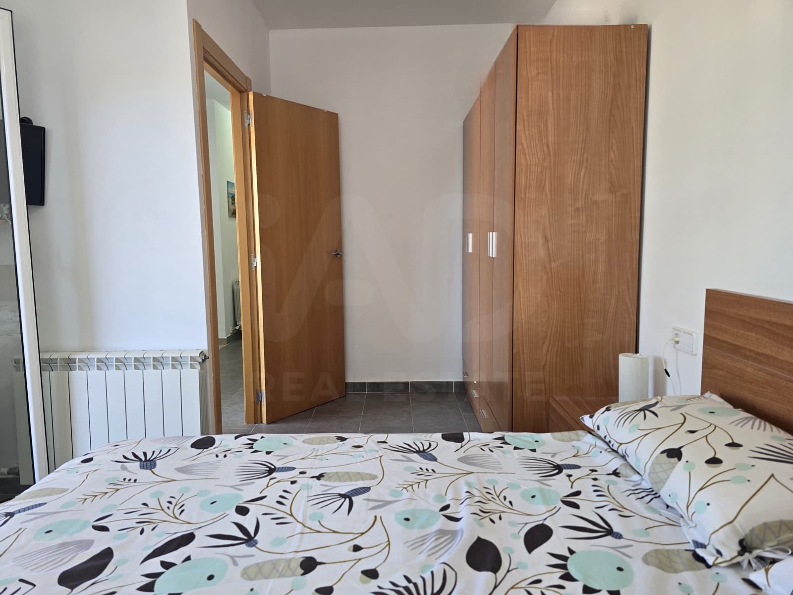 5 bedroom Villa for sale in Tarragona city with pool - € 329,000 (Ref: 9987471)