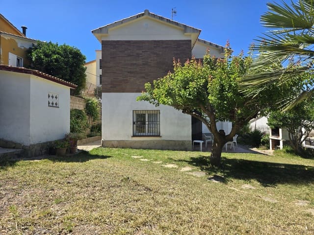 Chalet de 5 habitaciones en Segur de Calafell, Calafell en venta con piscina - 329.000 € (Ref: 9987471)